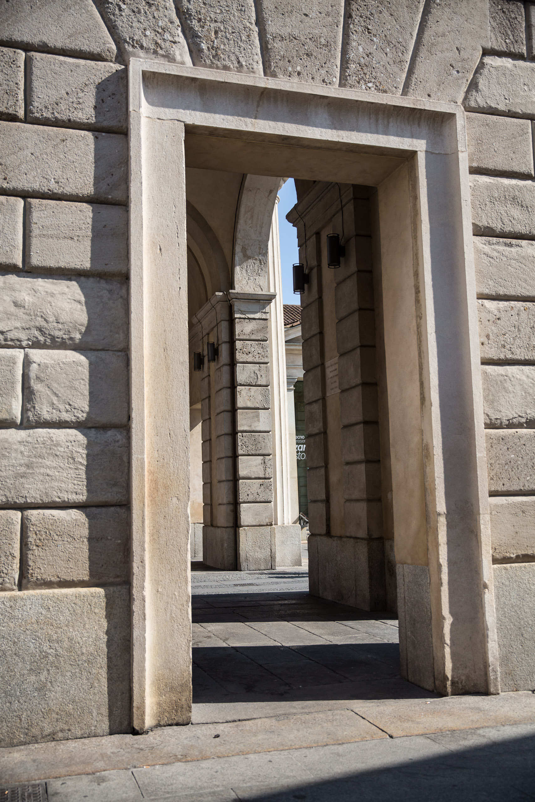 Stone door, Porta Garibaldi (Porta Comasina)
