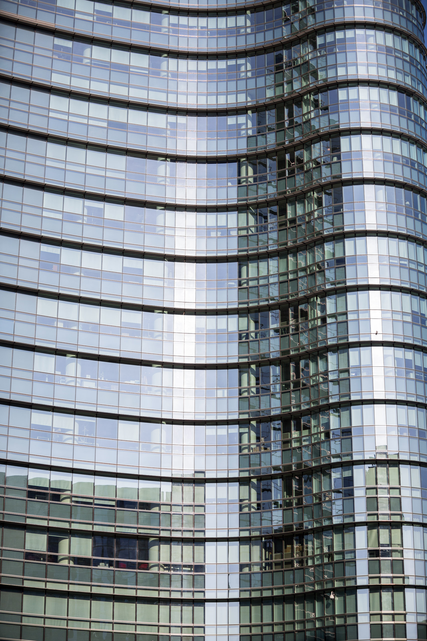 Piazza Gae Aulenti, building detail