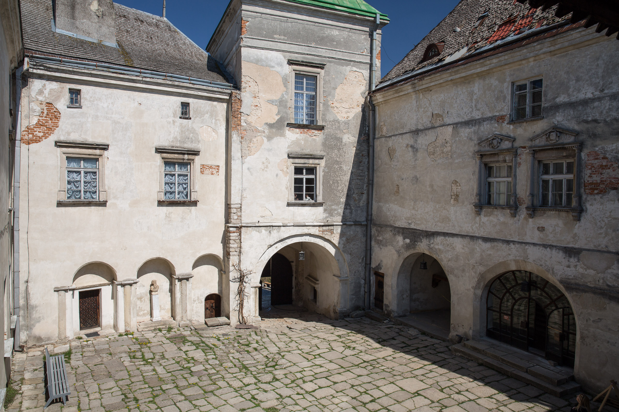 Olesko Castle, courtyard